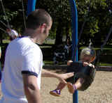 2001-08-28Daddy&BirchSwing.jpg (93226 bytes)